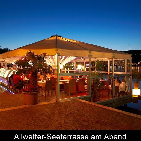 Hotel-Restaurant "Veldener Traumschiff" Direkt Am See In 2Min Im Zentrum Velden am Worthersee Bagian luar foto